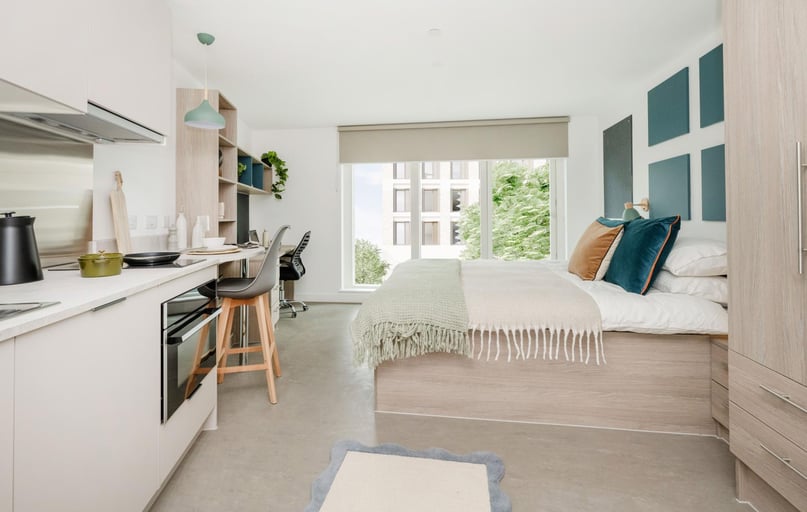 Gold Studio, Timber Yard, Silverthorne Lane, Near University, Bristol - Image 1