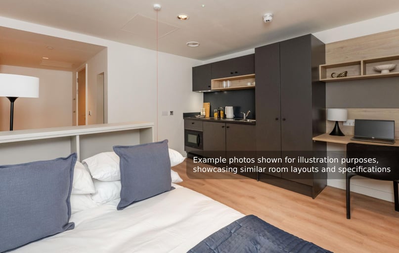 Classic Studio, Straits Mile, 179A Canongate, City Centre, Edinburgh - Image 1