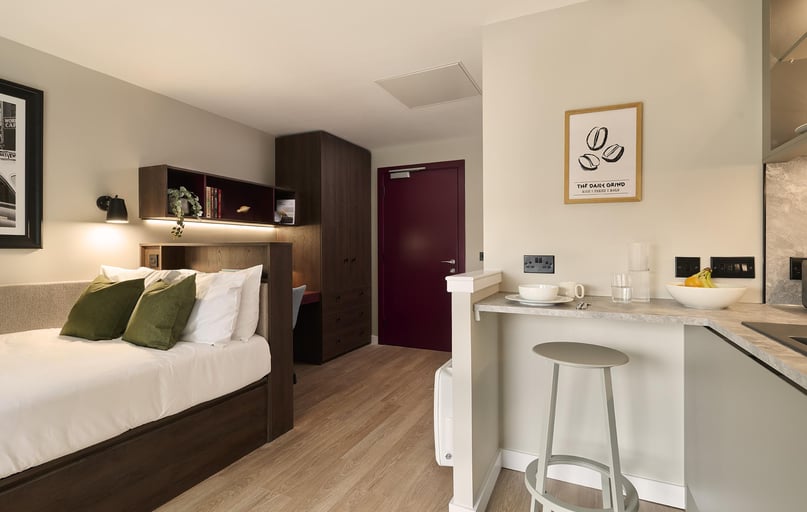 Classic Studio Plus, Swan Residences, 2 Swan Street, City Centre, Glasgow - Image 1