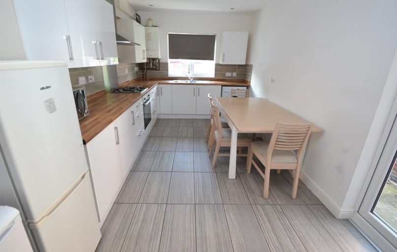 Harrington Drive, Lenton, Nottingham - Image 1