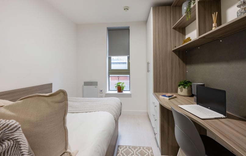 Silver Plus Ensuite, Foundry Courtyard, 214 Kennedy Street, Glasgow Caledonian University, Glasgow - Image 1