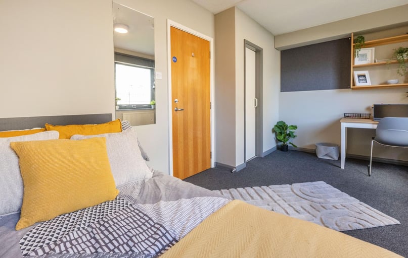 Premium Ensuite, Clarence Dock Village, Clarence Road, City Centre, Leeds - Image 1