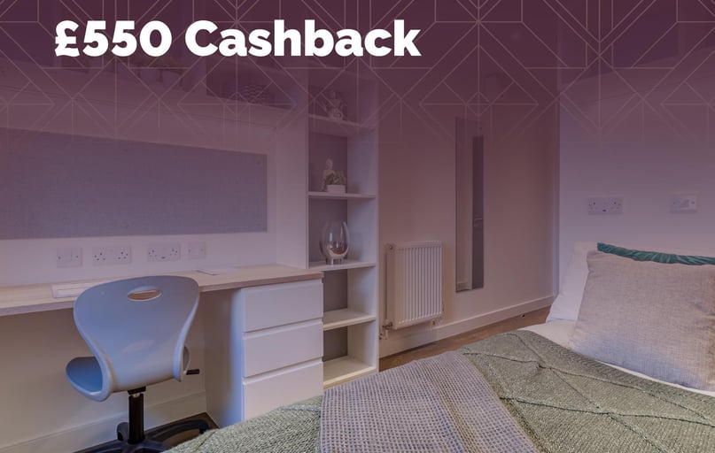 4 Bed Classic Ensuite, Saltwater Place, Notte Street, The Hoe, Plymouth - Image 1