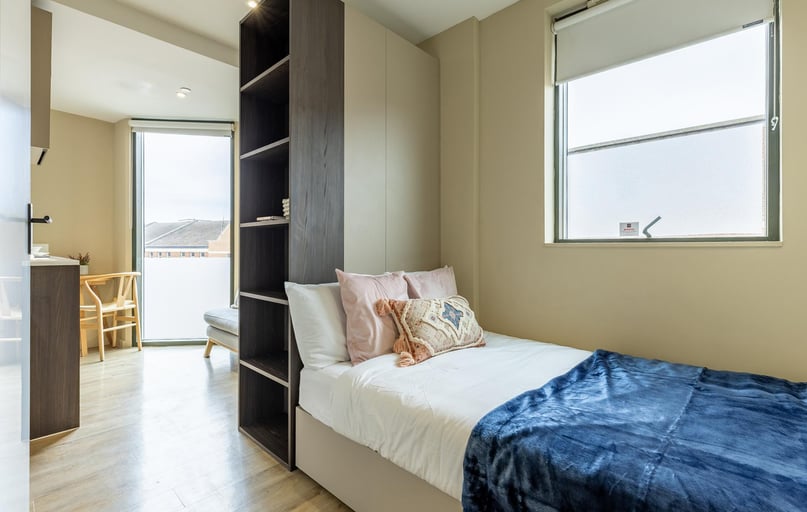 Excellent Plus, Tribu, Old London Road, City Centre, Kingston - Image 1