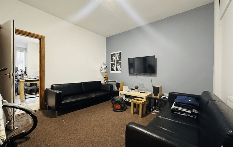 Midland Avenue, Lenton, Nottingham - Image 1