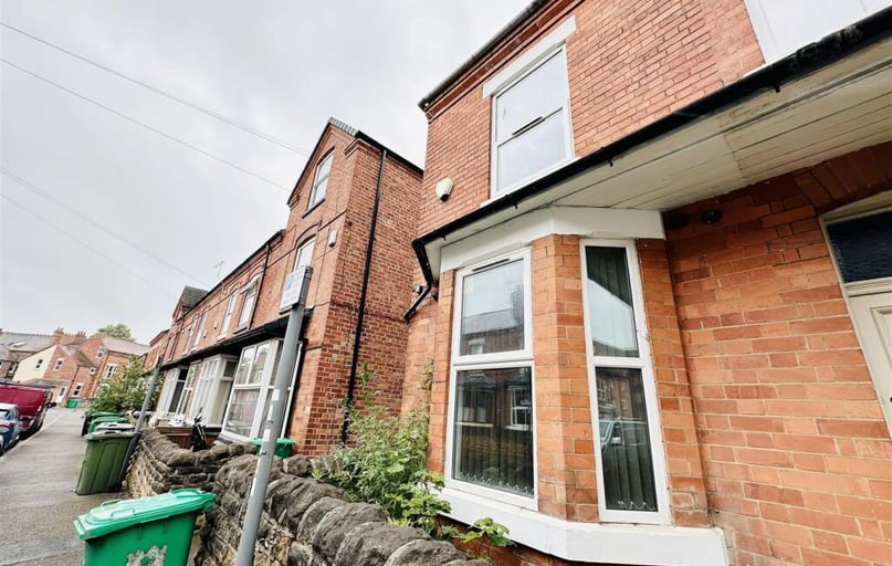 Midland Avenue, Lenton, Nottingham - Image 1
