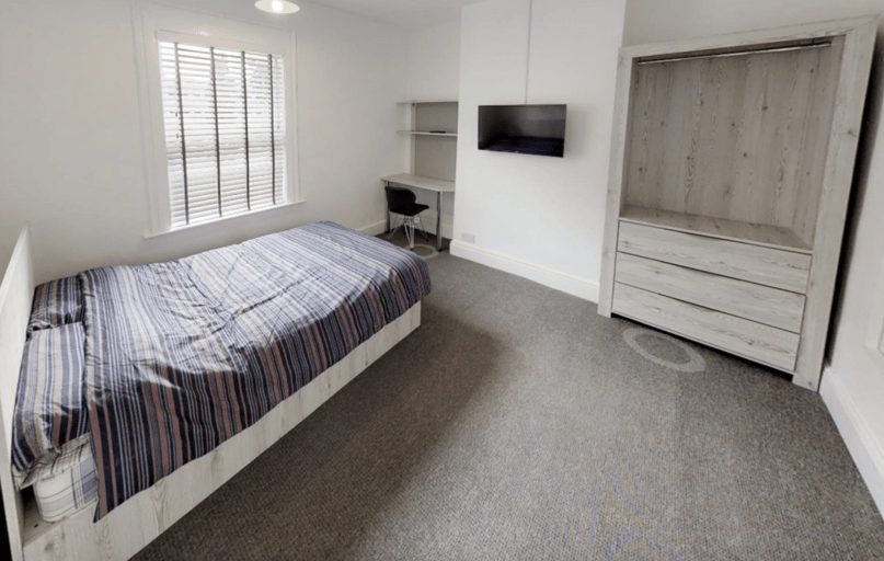 Victoria Street, City Centre, Loughborough - Image 1