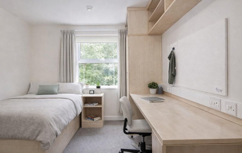 Small Ensuite, Parham Student Village, 22 Hamil Terrace, City Centre, Canterbury - Image 1