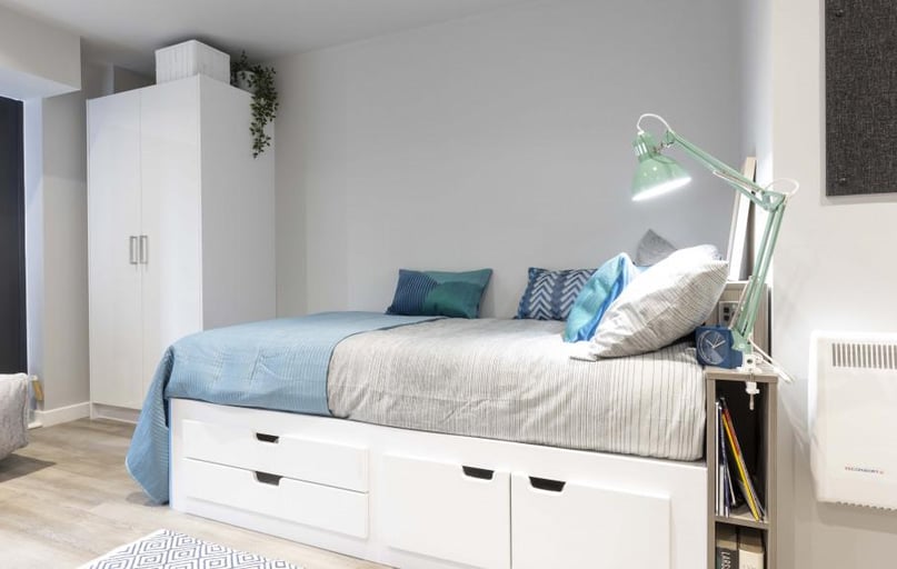 De Montfort Mews, Highfields, Leicester - Image 1