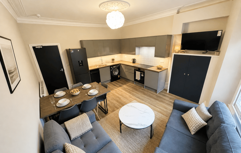 Whiteladies Road, Redland, Bristol - Image 1
