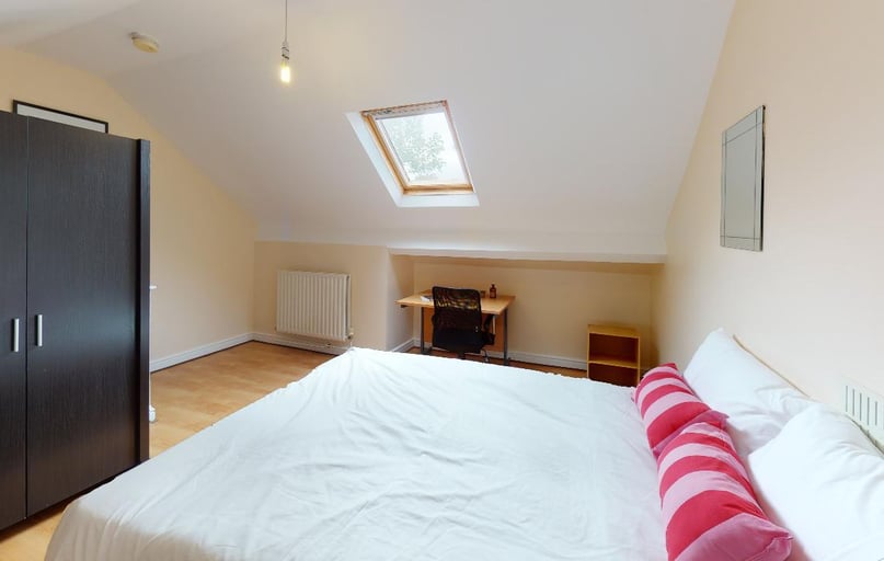 St Albans Road, Highfields, Leicester - Image 1