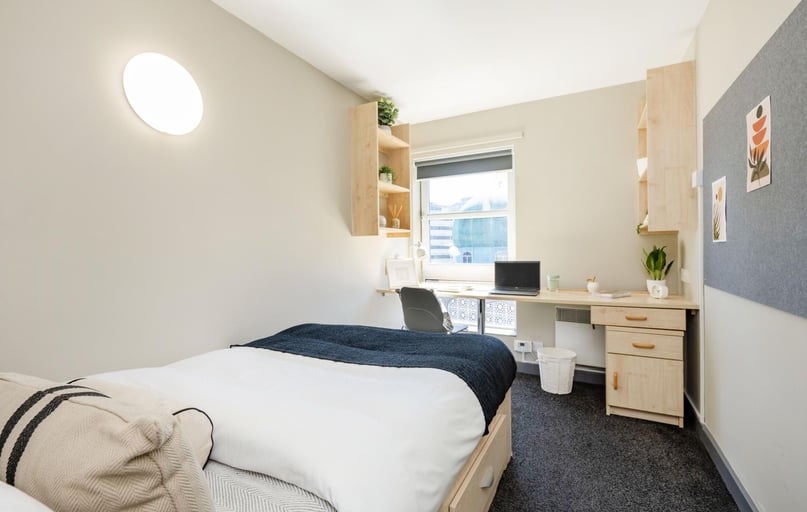 3 Bed Ensuite, Curzon House, Curzon Street,, City Centre, Nottingham - Image 1