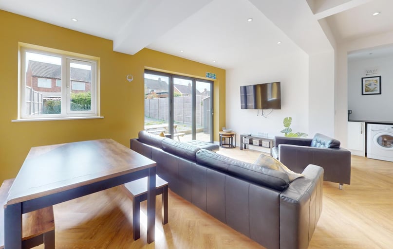 Derwent Drive, City Centre, Loughborough - Image 1