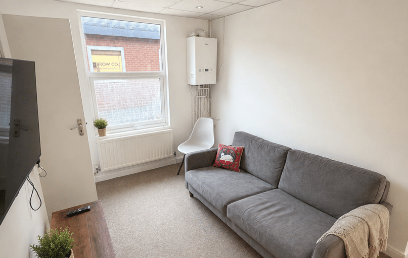 Warners Lane, City Centre, Loughborough - Image 1
