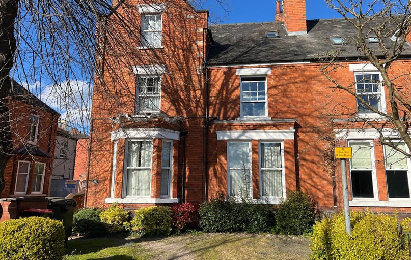 West Parade, West End, Lincoln - Image 1