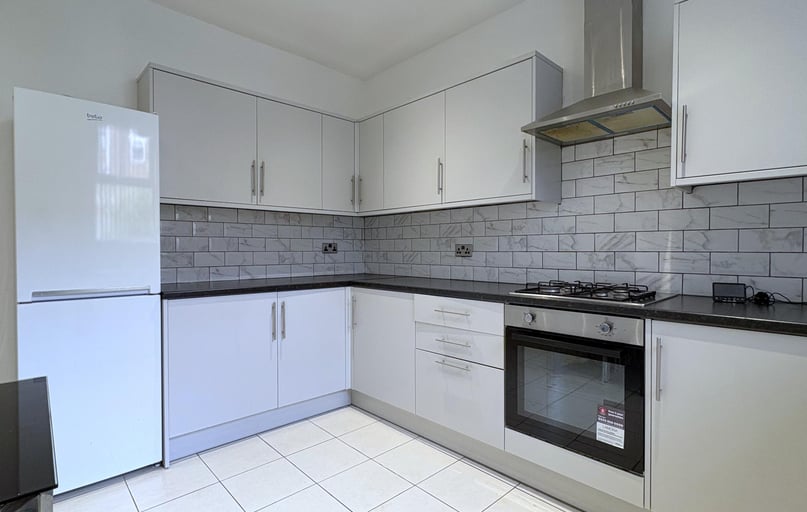 Woodhead Road, Highfield, Sheffield - Image 1
