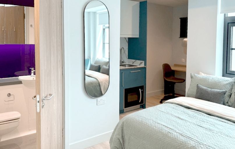 Inter-Linked Studio, Willen House, Bath Street, Islington, London - Image 1
