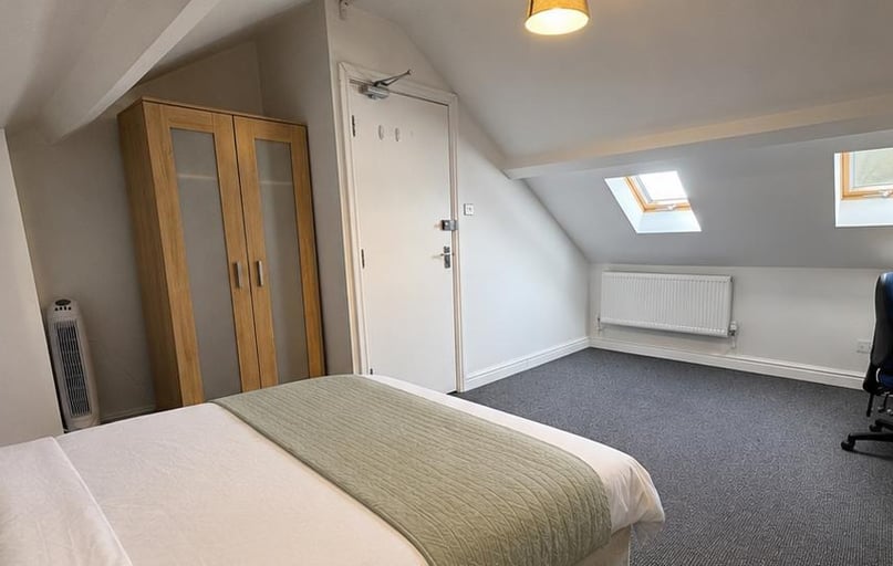 West Parade, West End, Lincoln - Image 1