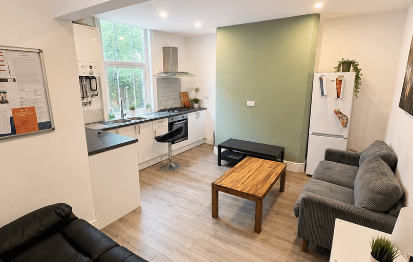 Annesley Grove, Arboretum, Nottingham - Image 1