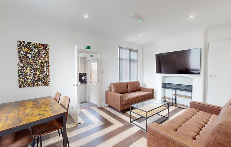 Rosebery Street, City Centre, Loughborough - Image 1