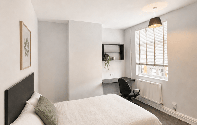 Paget Street, City Centre, Loughborough - Image 1