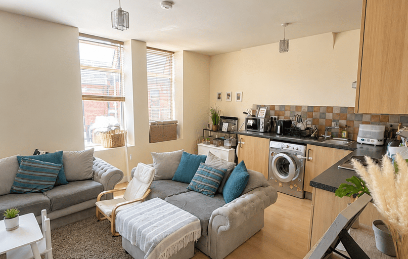Ashby Road, City Centre, Loughborough - Image 1