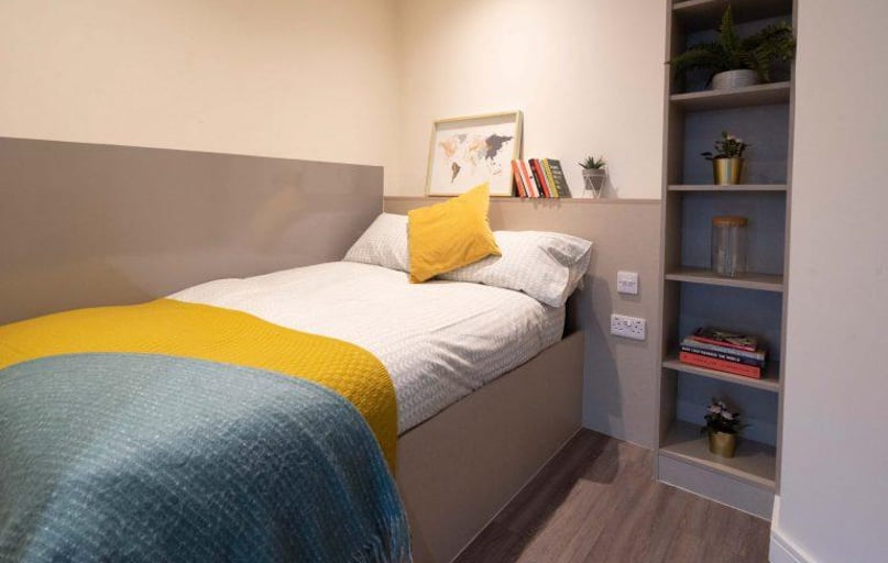 1 Bed Suite, Redvers Tower, Union Street, City Centre, Sheffield - Image 1