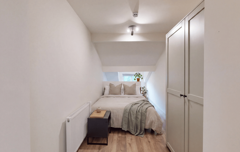 Moorland Road, Hyde Park, Leeds - Image 1