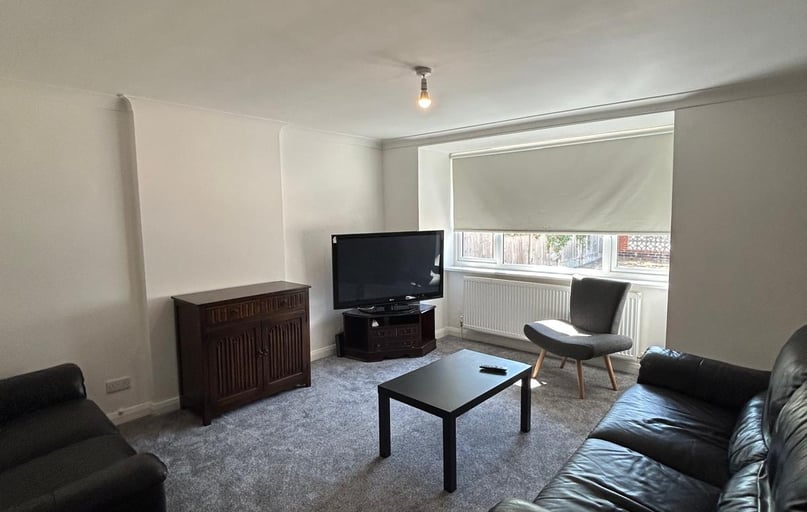 Garendon Green, City Centre, Loughborough - Image 1