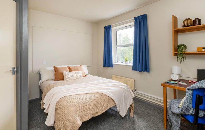 Premium Ensuite, Hardwick Campus, St Paul's Road, St Pauls, Cheltenham - Image 1