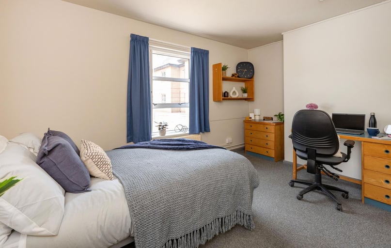 Classic Plus Ensuite, Hardwick Campus, St Paul's Road, St Pauls, Cheltenham - Image 1