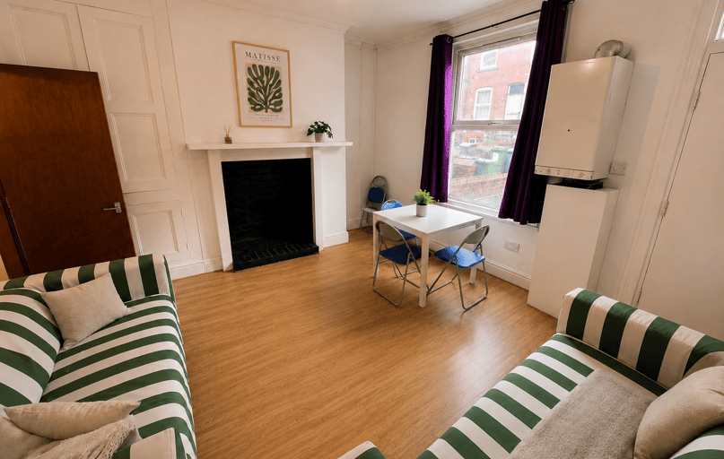 Hessle View, Hyde Park, Leeds - Image 1