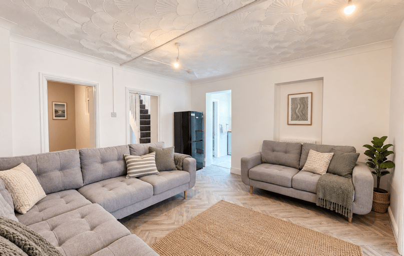 Englishcombe Lane, Southdown, Bath - Image 1