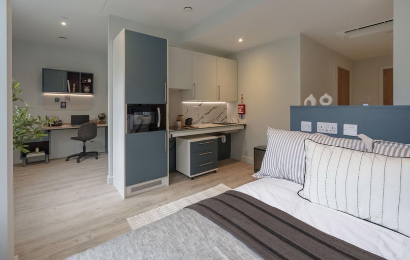 Gold Plus Studio, Willen House, Bath Street, Islington, London - Image 1