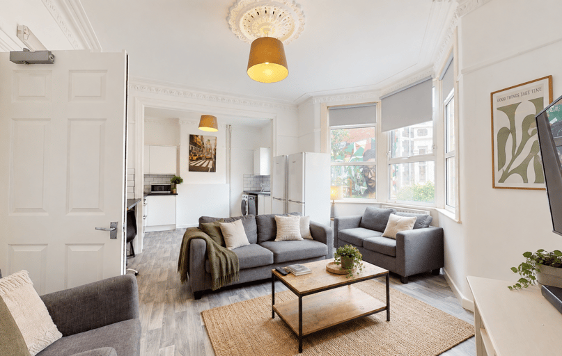 Shaftsbury Avenue, Montpelier, Bristol - Image 1