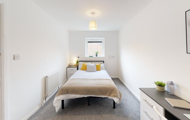 Townhouse, Park Village, 200 Norfolk Park Road, City Centre, Sheffield - Image 1