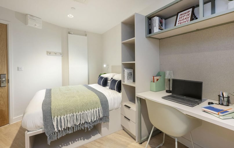 Silver Studio, The Quarter House, 17 Marlborough Street, City Centre, Bristol - Image 1