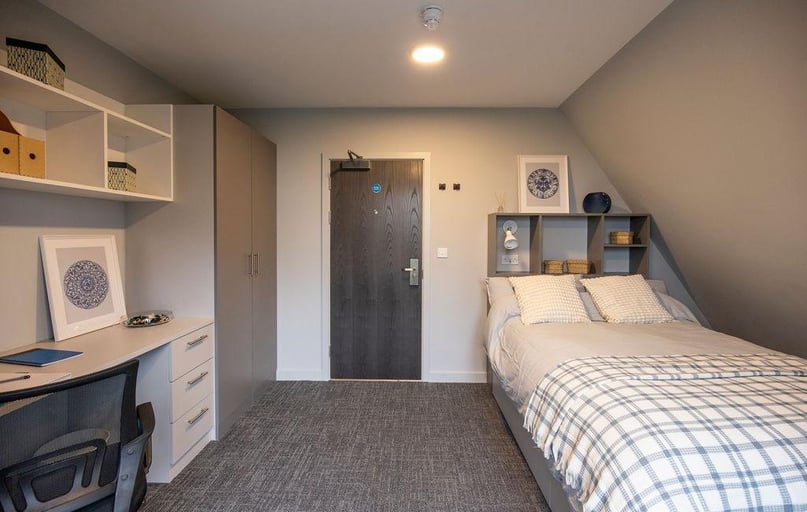 Affordable Premium 2 Bed Apartment, Ash Grove Court, Ash Grove, University Of Surrey, Guildford - Image 1