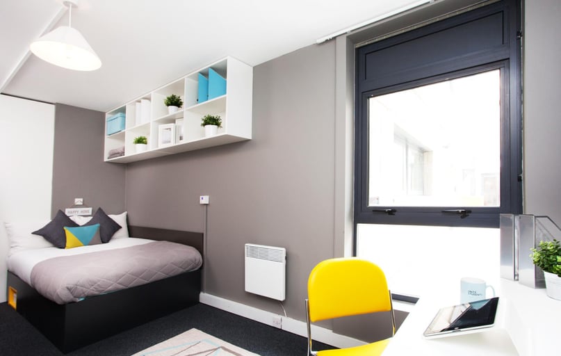 Gold En Suite, Exchange Works, Arundel Street, City Centre, Sheffield - Image 1