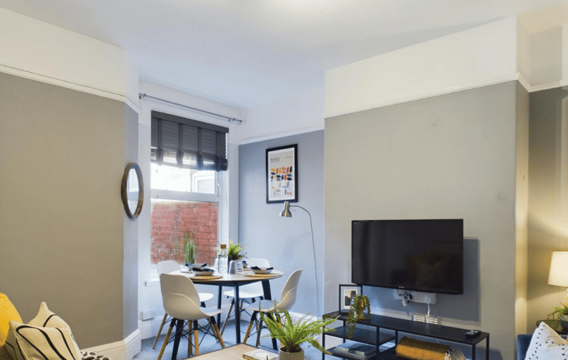 Westbourne Grove, West End, Lincoln - Image 1