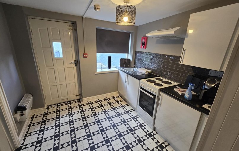 Halton, Harehills, Leeds - Image 1