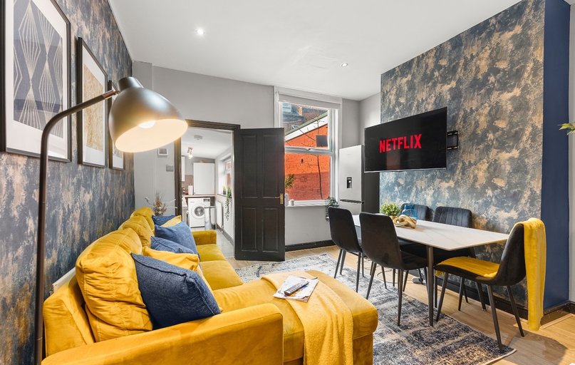 Carberry Terrace, Burley, Leeds - Image 1