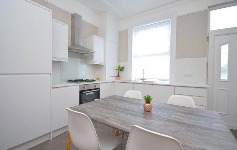 St Michaels Lane, Burley, Leeds - Image 1