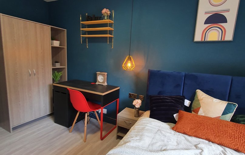 1 Victoria Street, Woodhouse, Leeds - Image 1