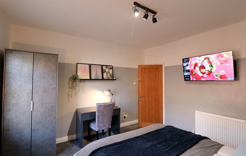 Carberry Place, Burley, Leeds - Image 1