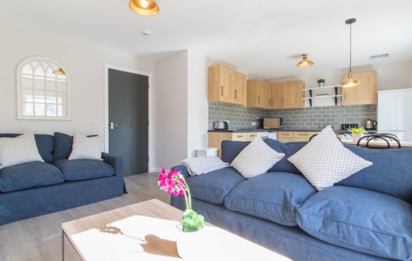 Morrison Circus, Haymarket, Edinburgh - Image 1