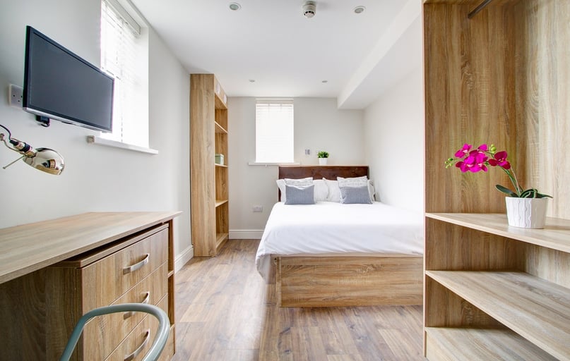 Peel Street, Arboretum, Nottingham - Image 1