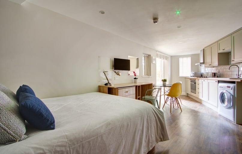 Peel Street, Arboretum, Nottingham - Image 1