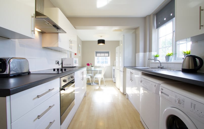 Kenilworth Avenue, Iffley, Oxford - Image 1