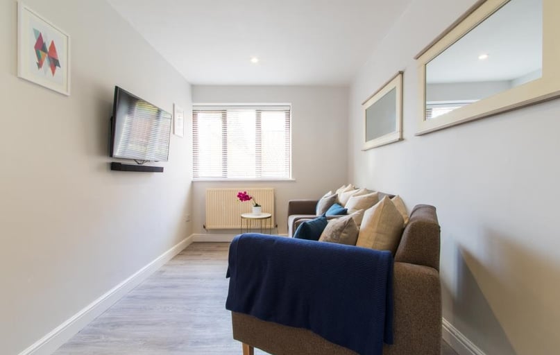 Victoria Road, Hyde Park, Leeds - Image 1